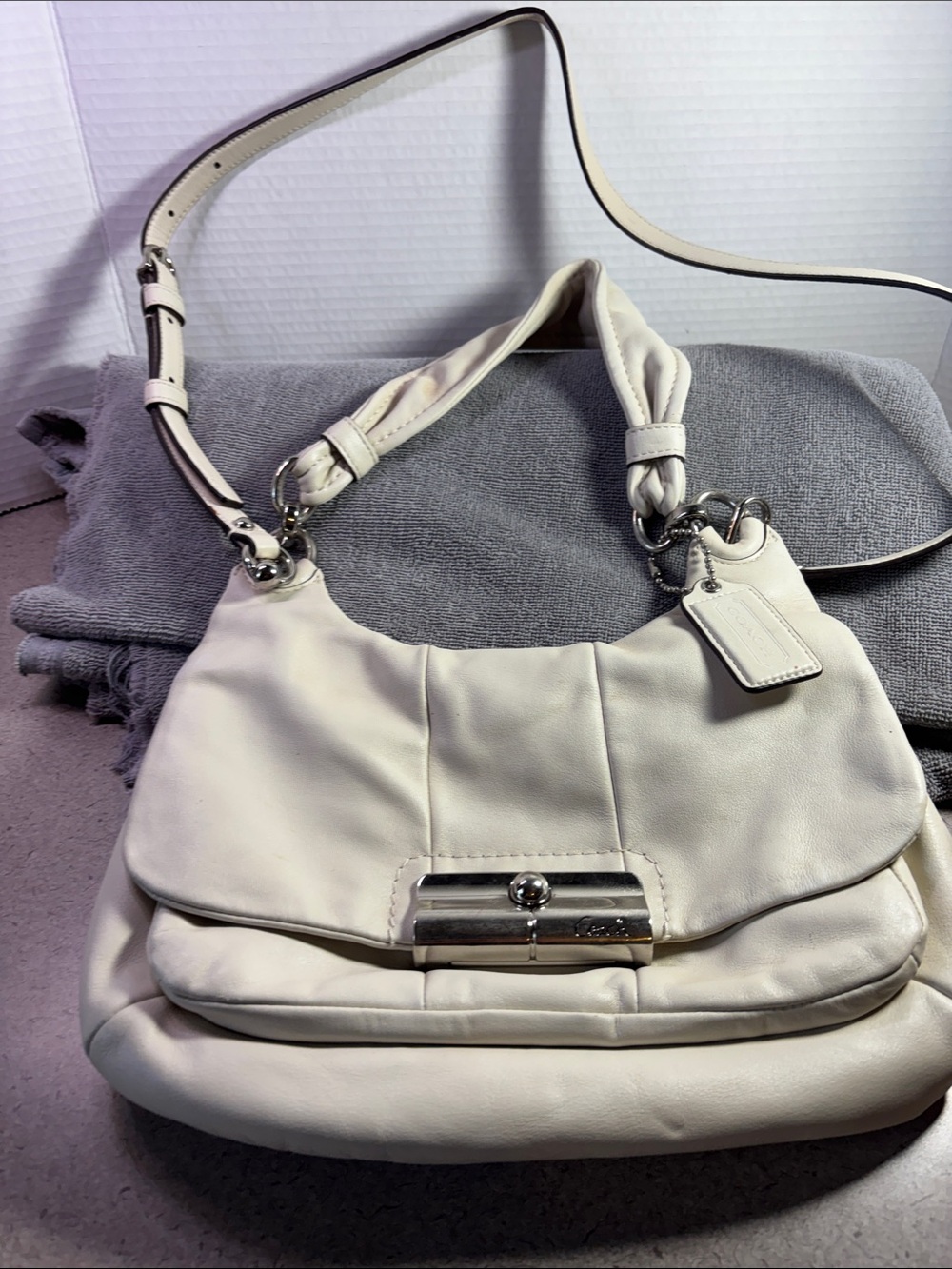 Coach Ivory Kristin Hobo Silver Hardware Crossbody Leather Handbag 16931